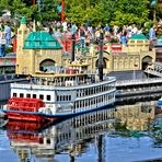 Die Landungsbrücken des Hamburger Hafens im Legoland in Nürnberg