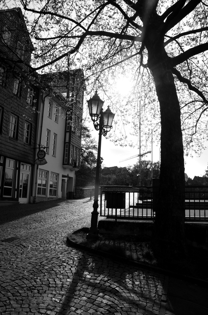 Die Laterne an der Alten Lahnbrücke