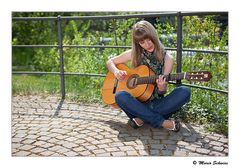 Die Lena und ihre Gitarre