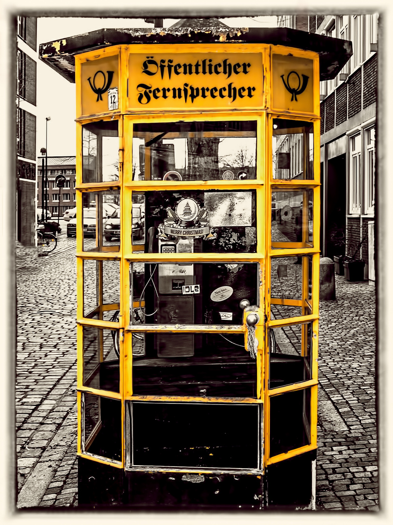 Die letzte ihrer Art ! Telefonzelle Bremen Schnoor