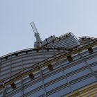 … die letzten der 828 Meter des Burj Khalifa, gesehen von der Aussichtsplattform …