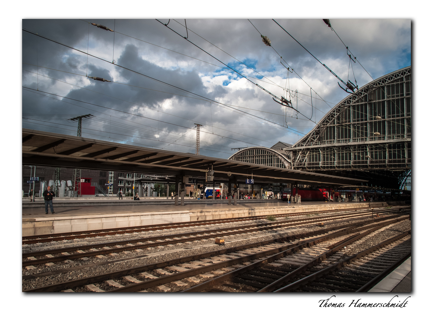 Die letzten Sekunden vor dem Regen im Bremer Bahnhof 3