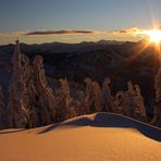 Die letzten Sonnenstrahlen am Berg