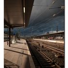 Die letzten Sonnenstrahlen vor dem Regen im Bremer Bahnhof...