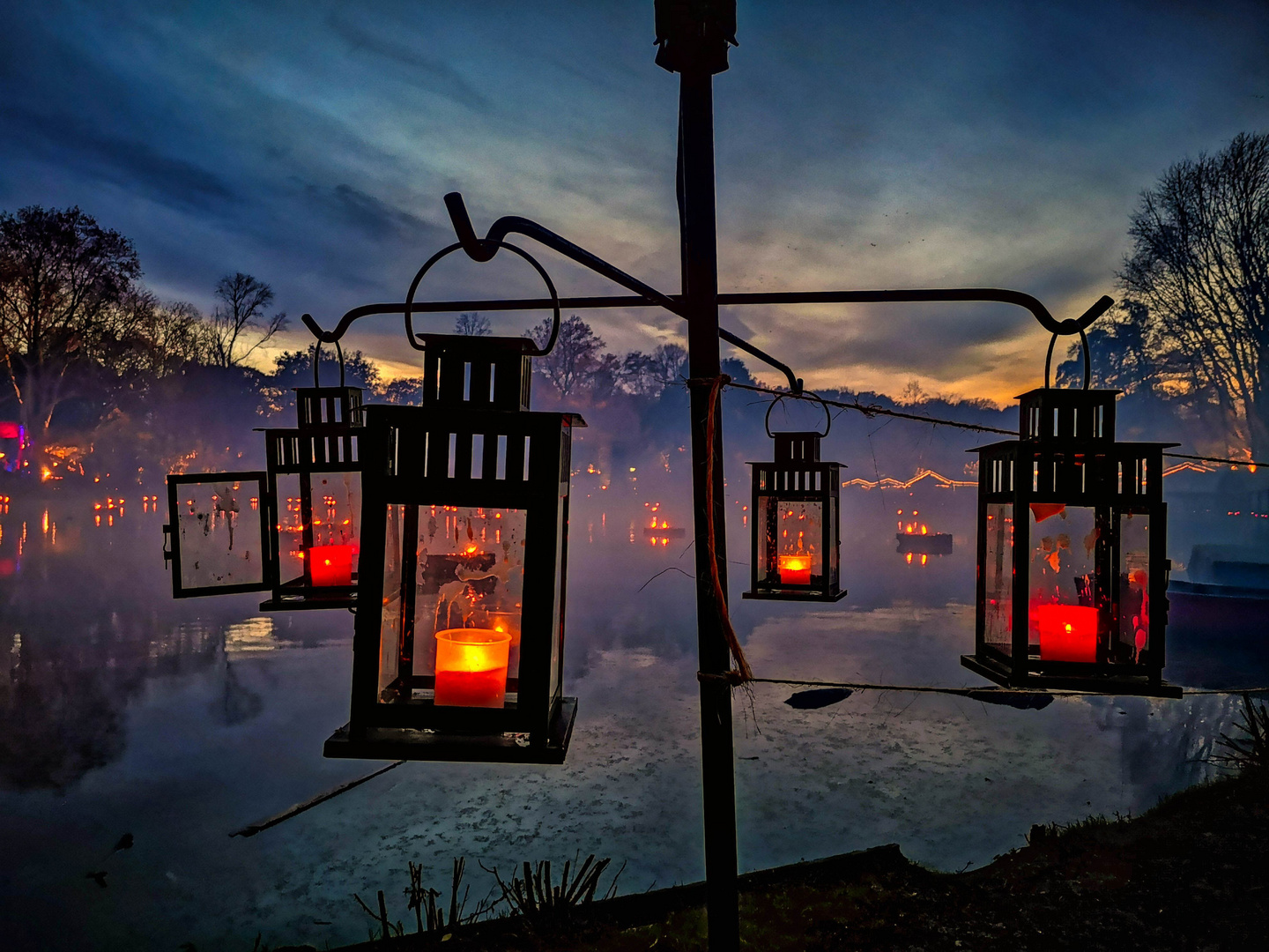 Die Lichter leuchten wieder Foto & Bild world, weihnachtsmarkt