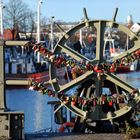 Die Liebesbrücke in Warnemünde (1)