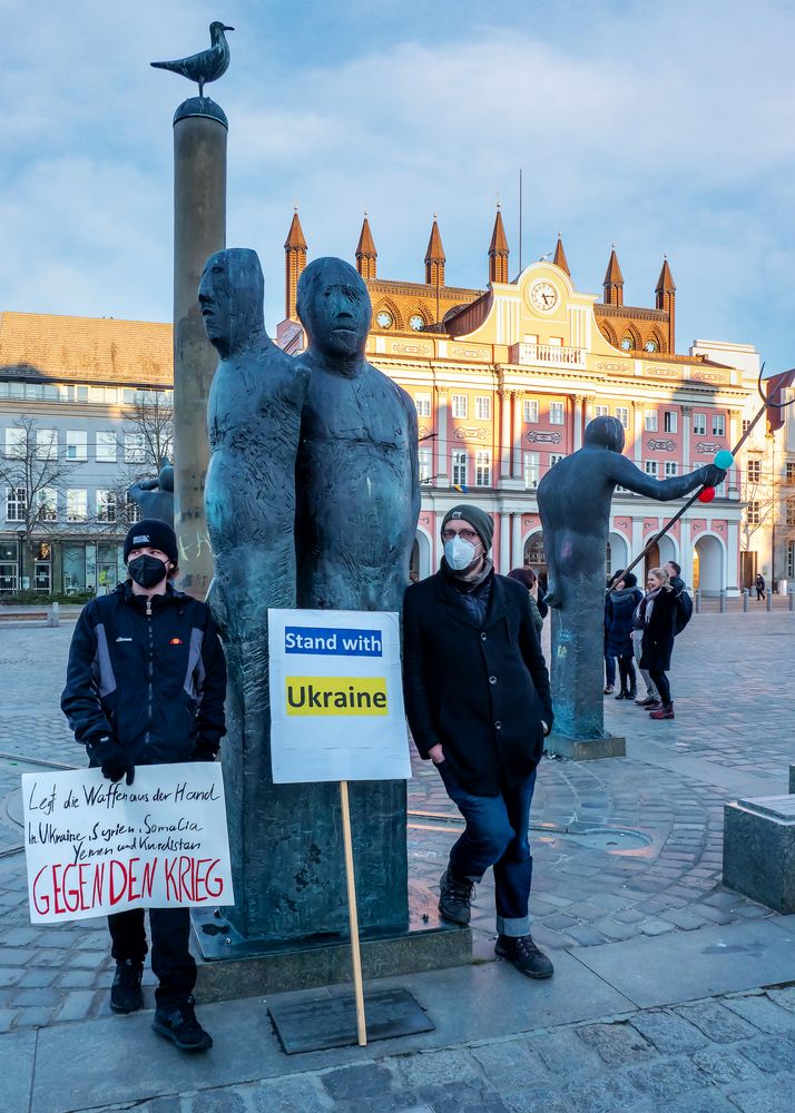 Die Linke in Rostock: Putins Krieg sofort beenden