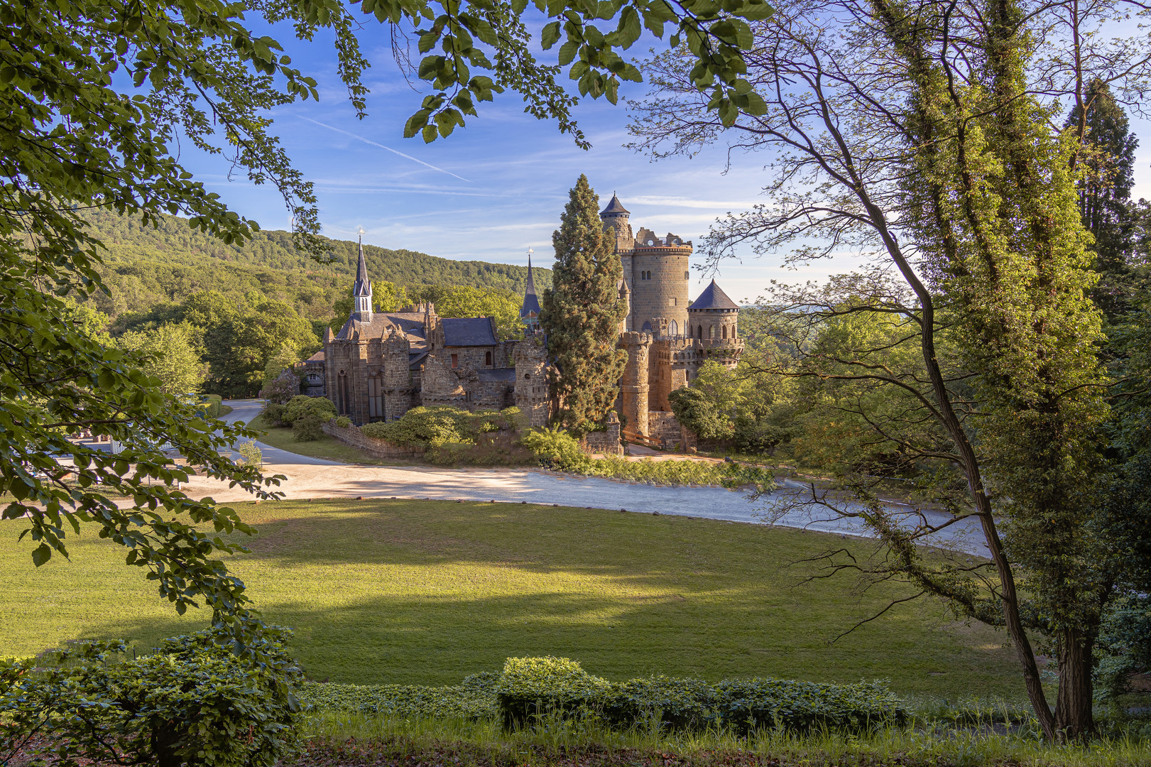 die Löwenburg im Bergpark Kassel Wilhelmshöhe