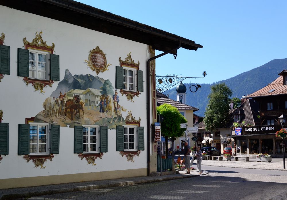 Die Lüftlmalerei von Oberammergau…