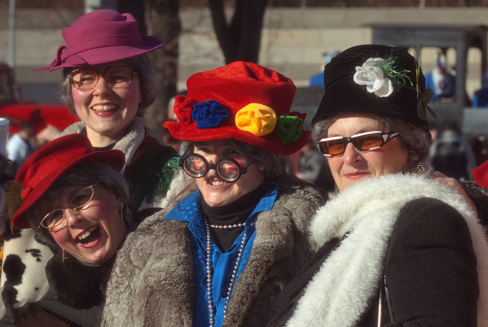 Die lustigen Weiber beim Karneval ...