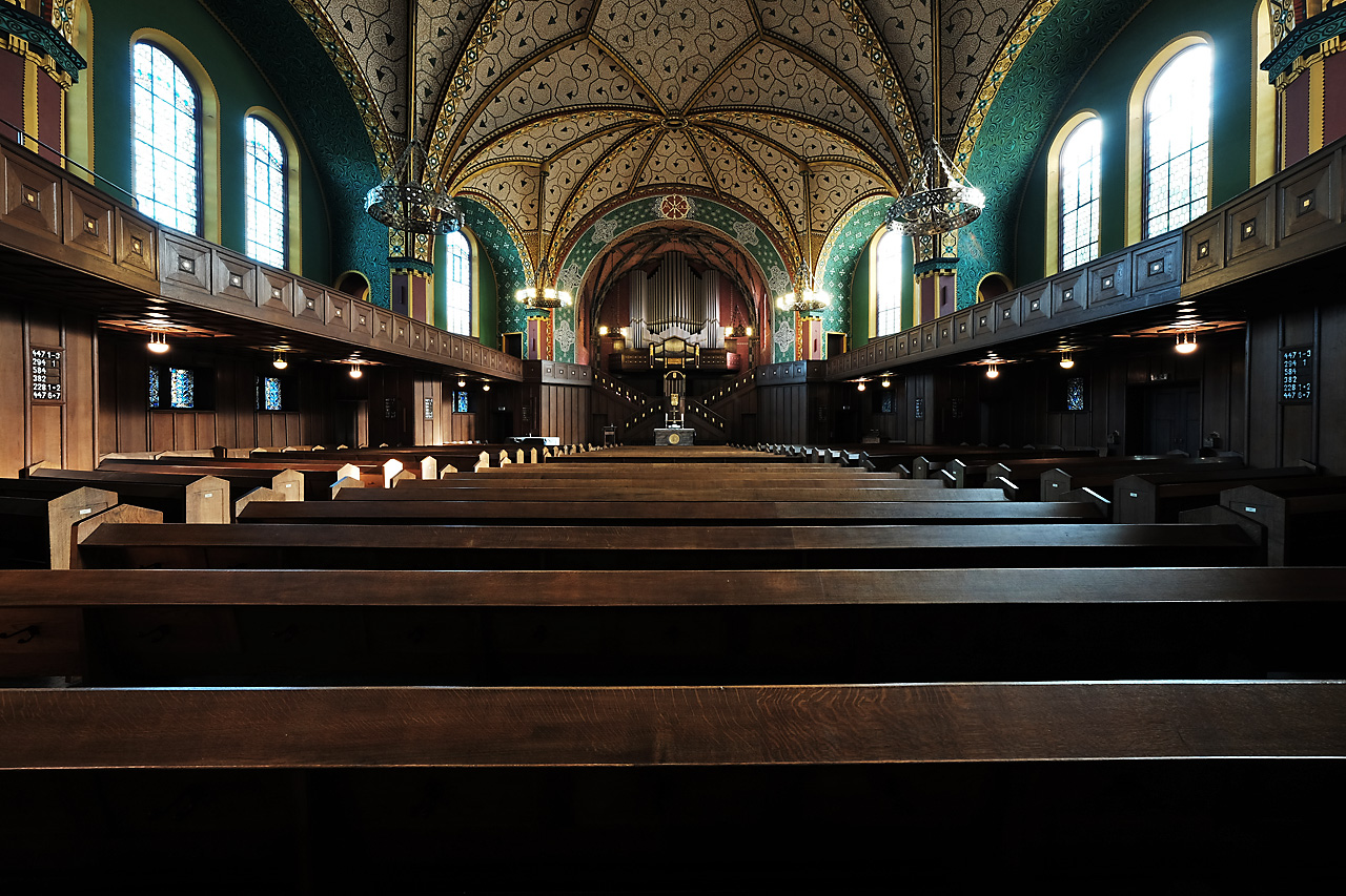 Die Lutherkirche in der hessischen Landeshauptstadt Wiesbaden - I