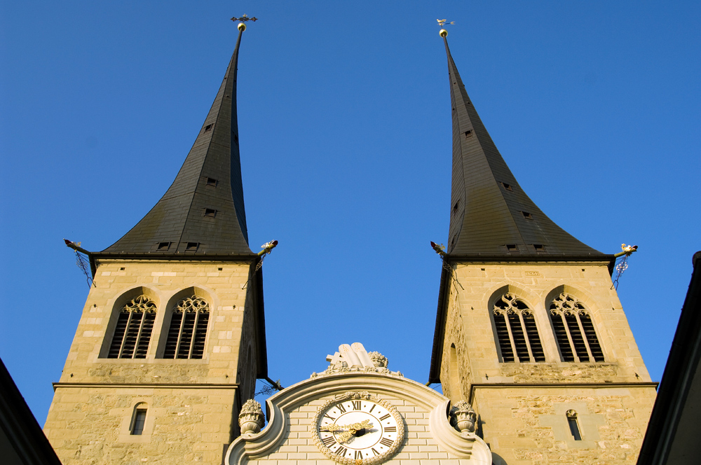 Die Luzerner Hofkirche