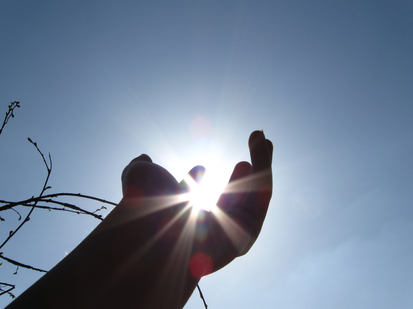 Die Macht der Sonne in meiner Hand.