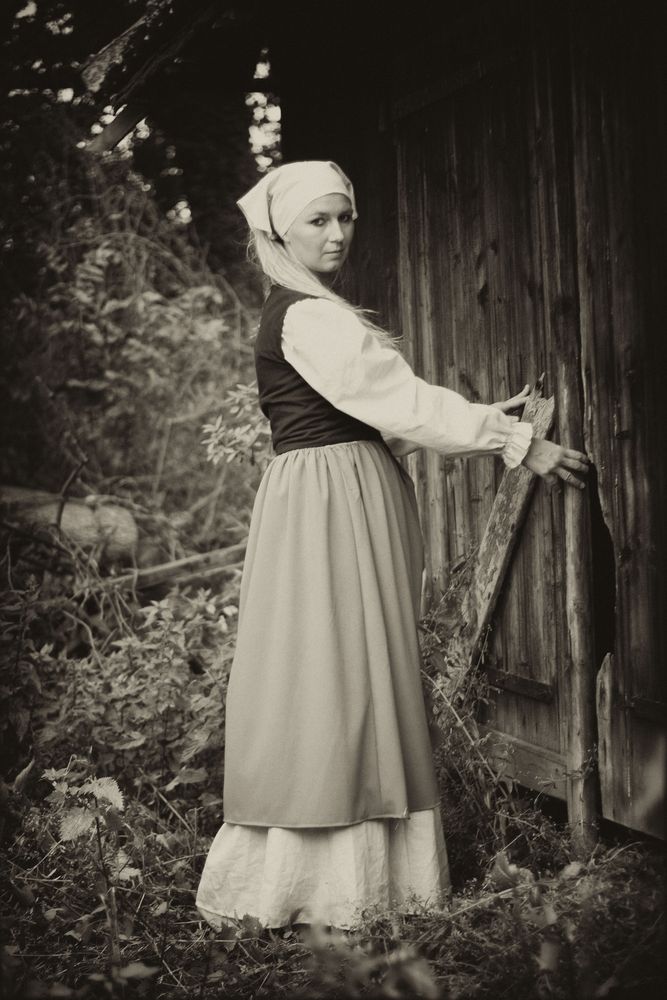 Die Magd Foto & Bild | erwachsene, people, menschen Bilder auf ...