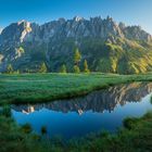 Die Mandlwand spiegelt sich im "Spiegelsee"