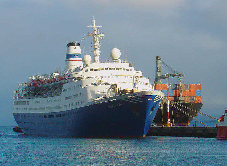 Die "Marco Polo" - in Puerto Madryn, Argentinien