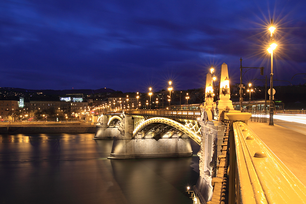 Die Margaretenbrücke....