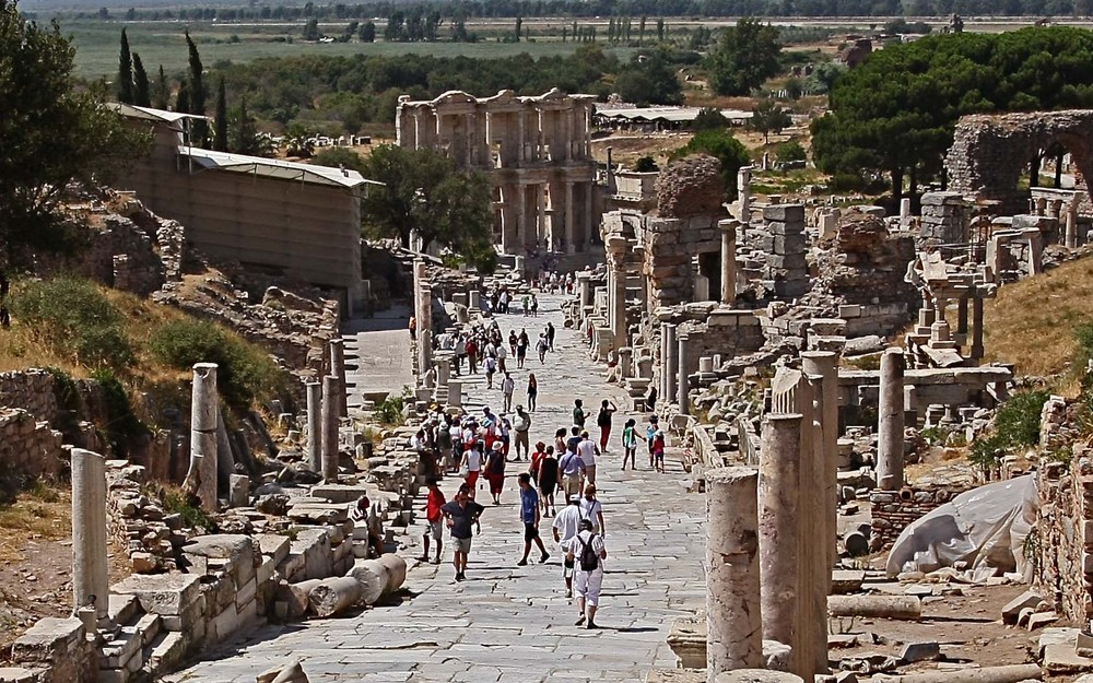 DIE MARMORSTRASSE IN EPHESUS-TÜRKEI