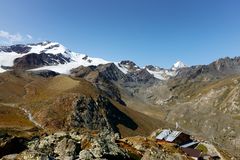 die Marteller Hütte mit Panorama