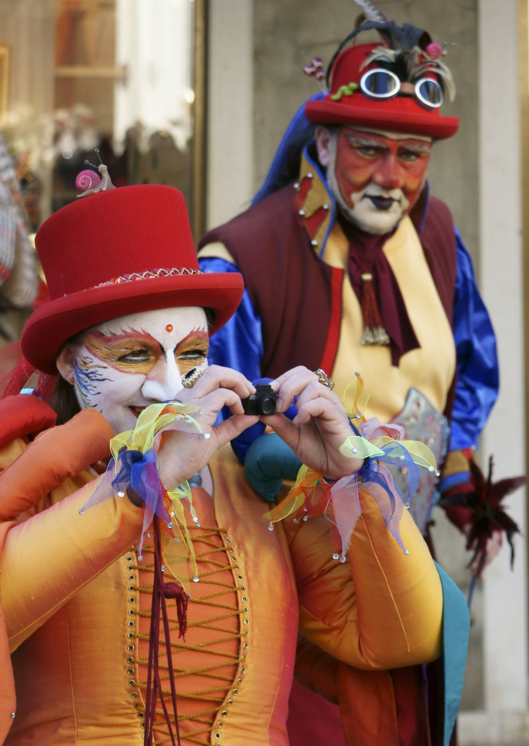 Die Maske schlägt zurück