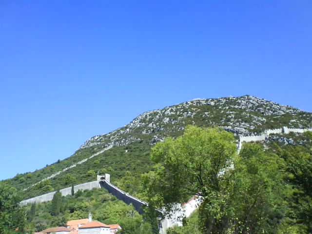 Die Mauer auf Stone (Kroatien)