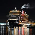 Die Mein Schiff 1 im Kieler Hafen