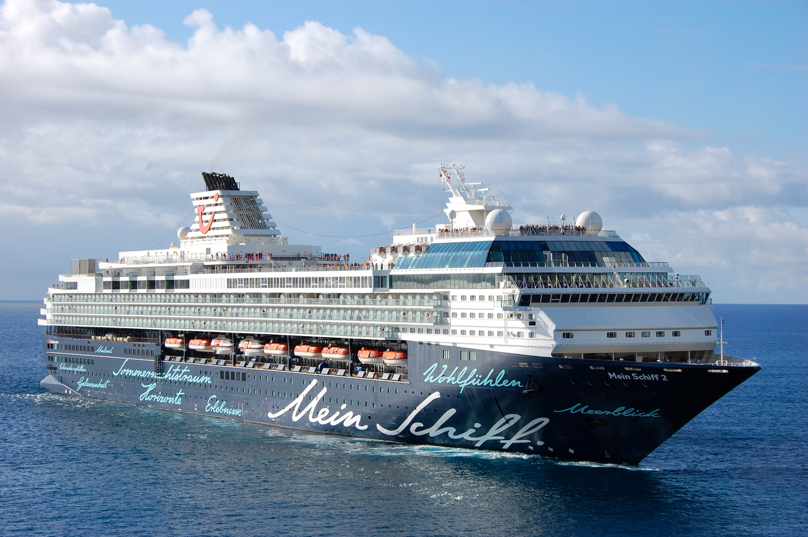Die &quot;Mein Schiff 2&quot; Foto &amp; Bild schiffe und seewege, verkehr