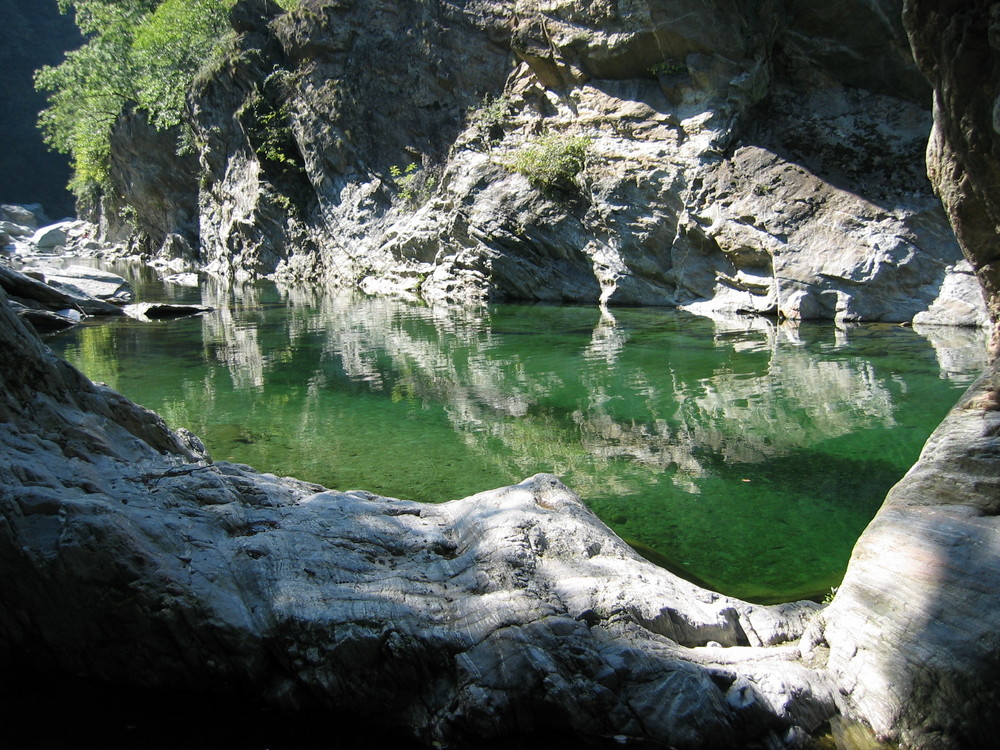 Die Melezza bei Intragna, Ticino