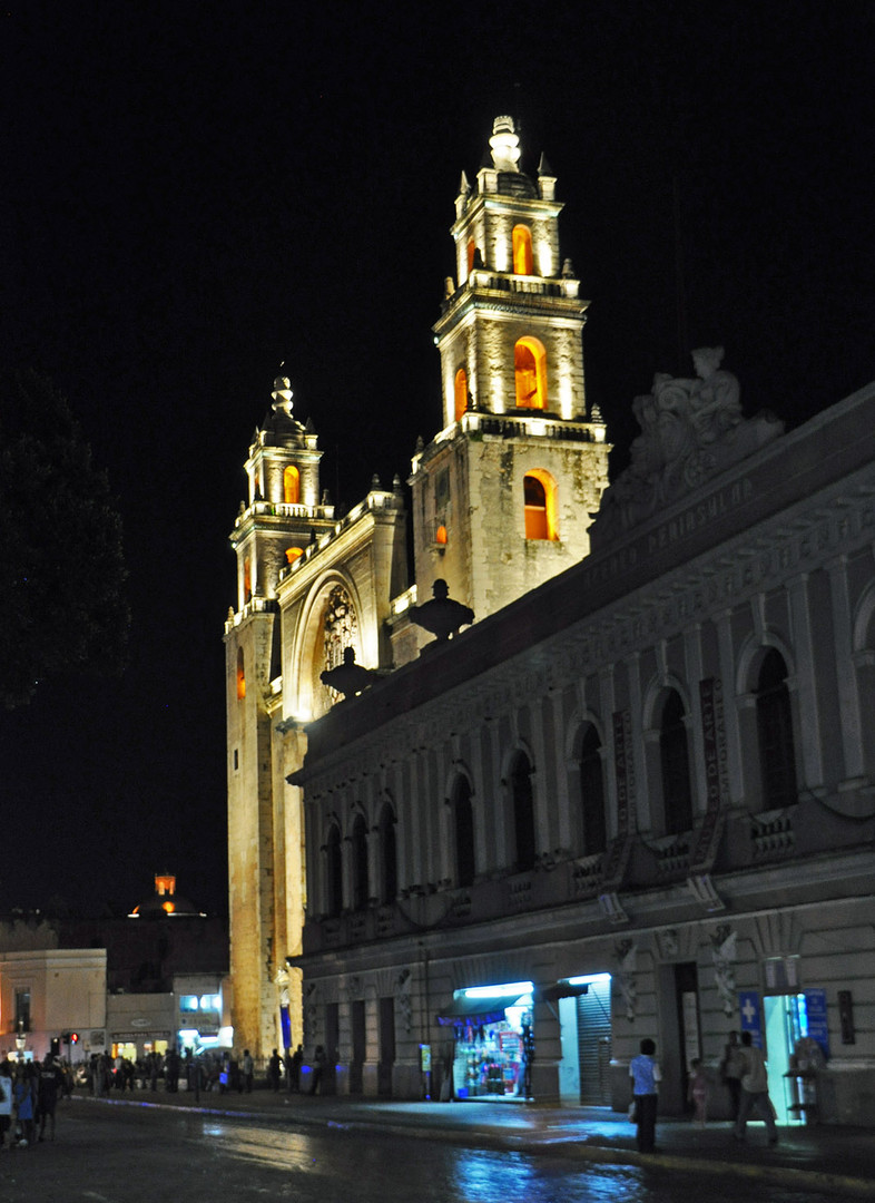 Die Merida bei Nacht