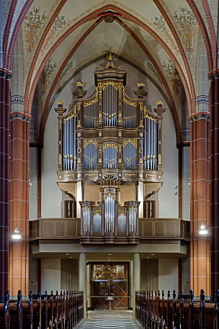 Die Metzler-Orgel der Pfarrkirche St. Cyriakus, Krefeld-Hüls