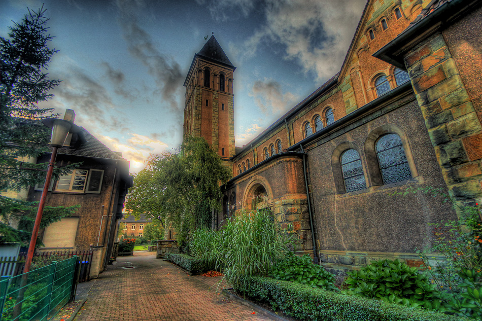 Die Michaelskirche in Bottrop-Batenbrock.