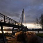 Die Mimram Brücke - Passerelle des deux Rives