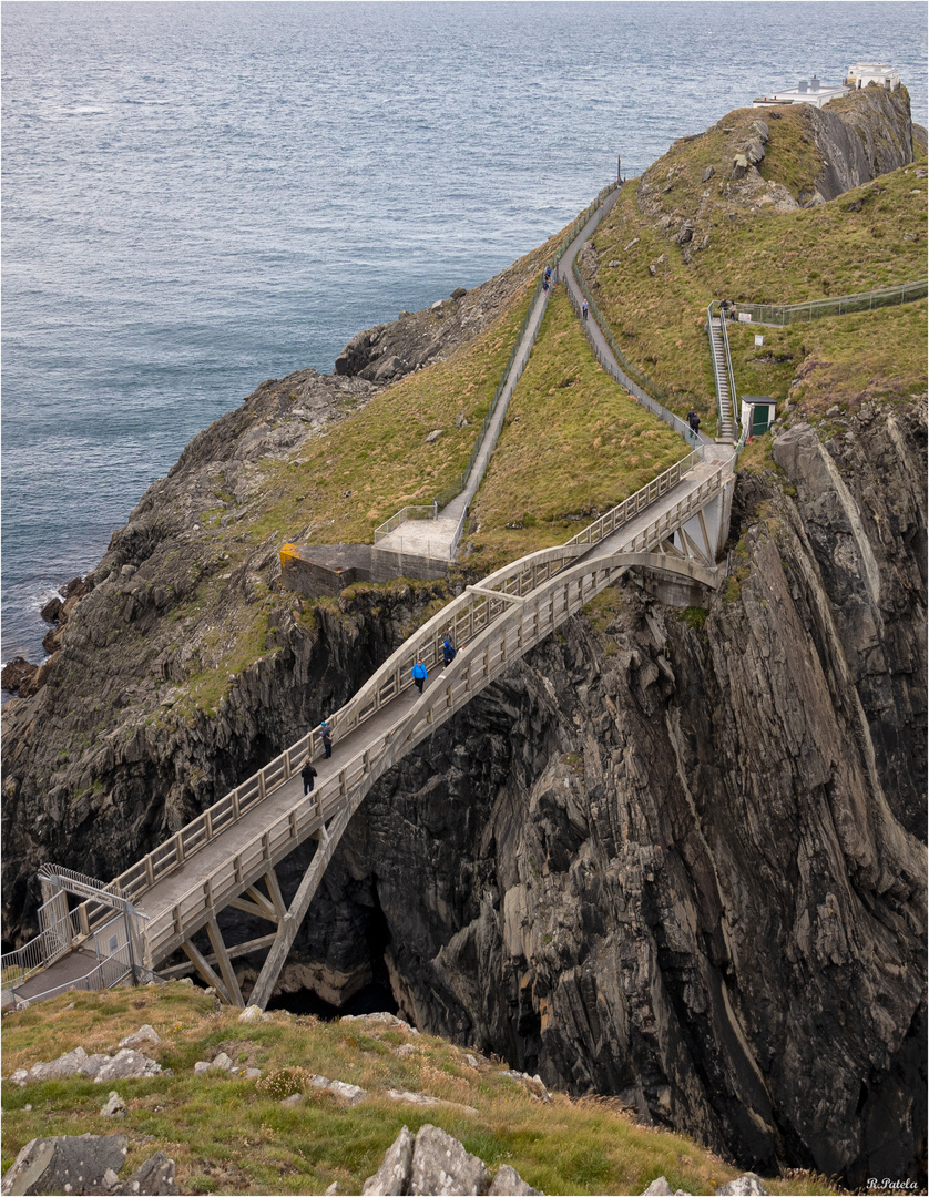 Die Mizen Bridge...