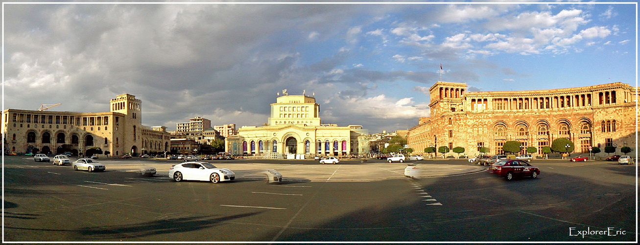 die moderne Stadtmitte in Yerevan.............