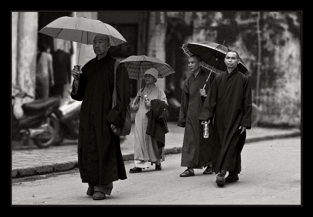 ~ Die Mönche von Hoi An ~