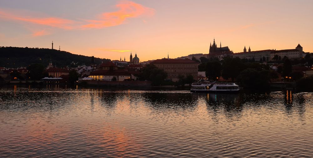 Die Moldau in Abendstimmung