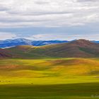 Die Mongolei ist ein Steppenland und etwa viermal so groß wie Deutschland 