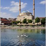 Die Moschee am Roten Fluss