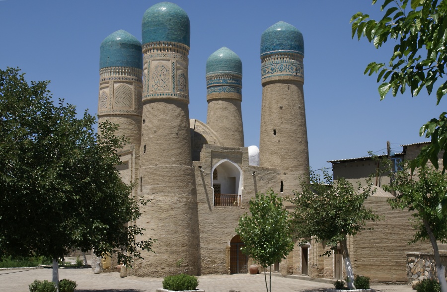 Die Moschee der 4 Minarette