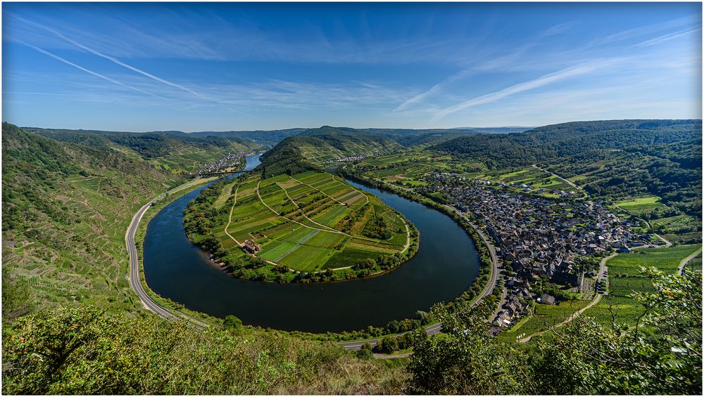 Die Moselschleife bei Bremm