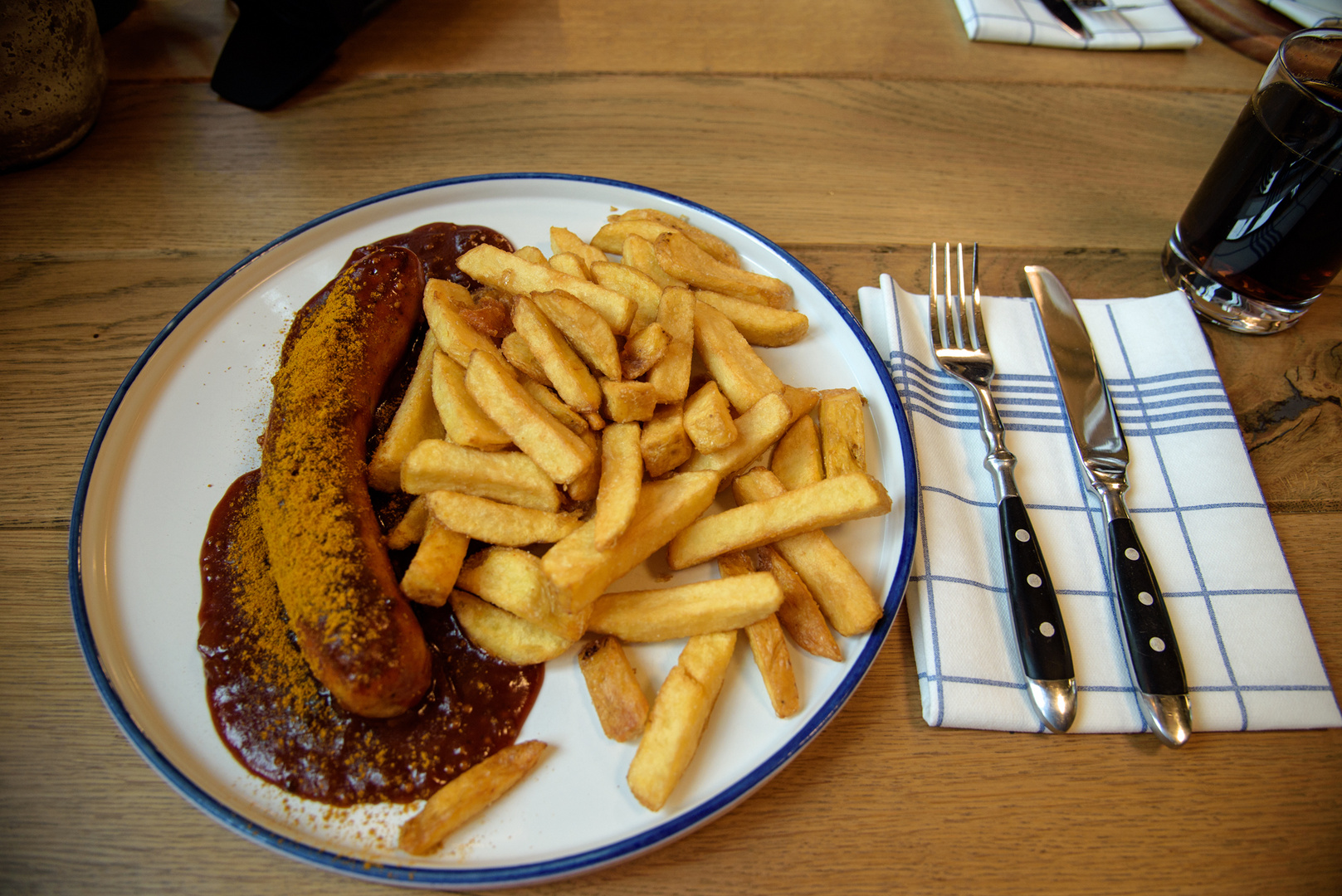 Die Motorworldkölncurrywurst...