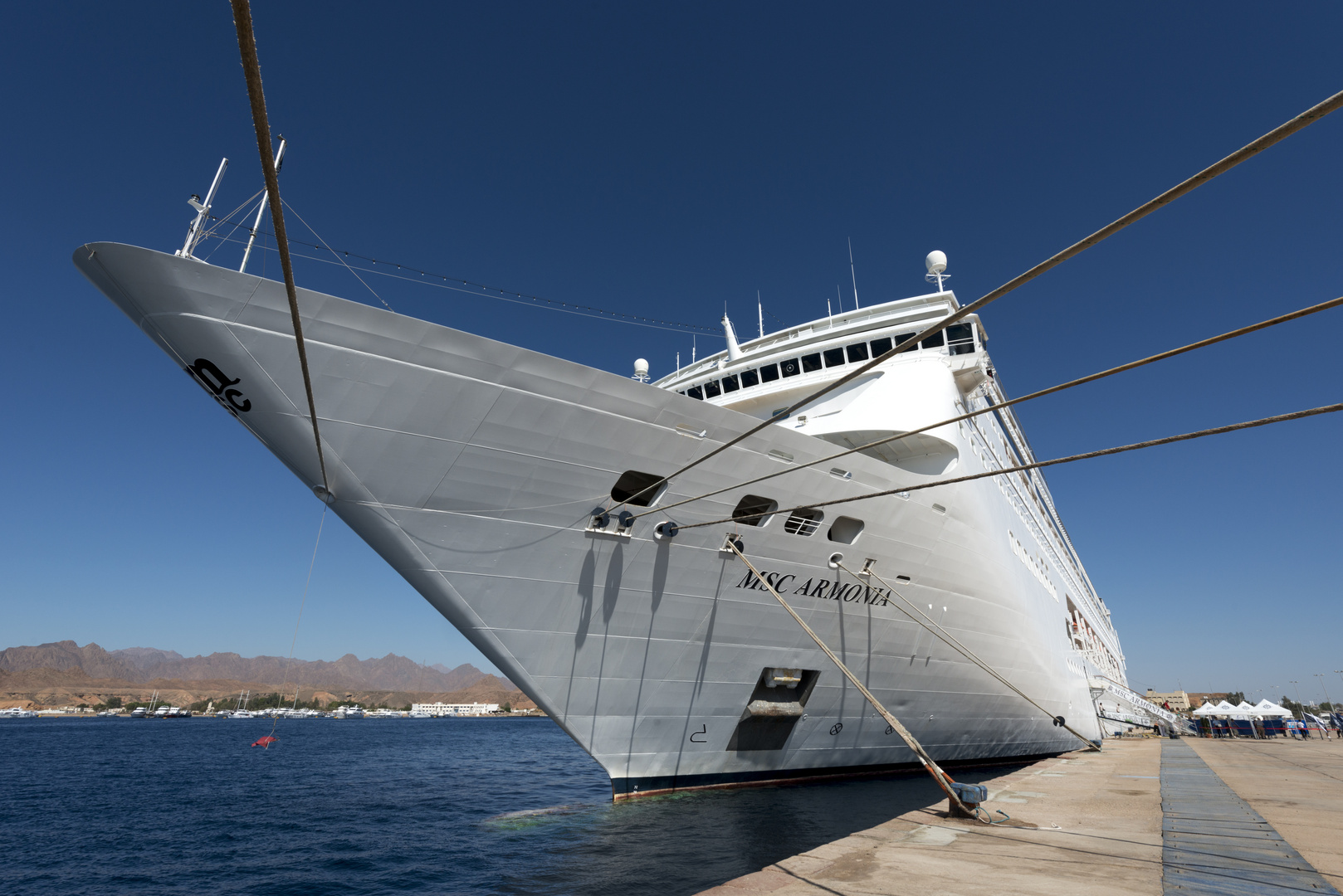 Die MSC ARMONIA am Kai von Sharm El Sheikh