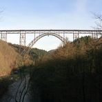 Die Müngstener Brücke am Morgen