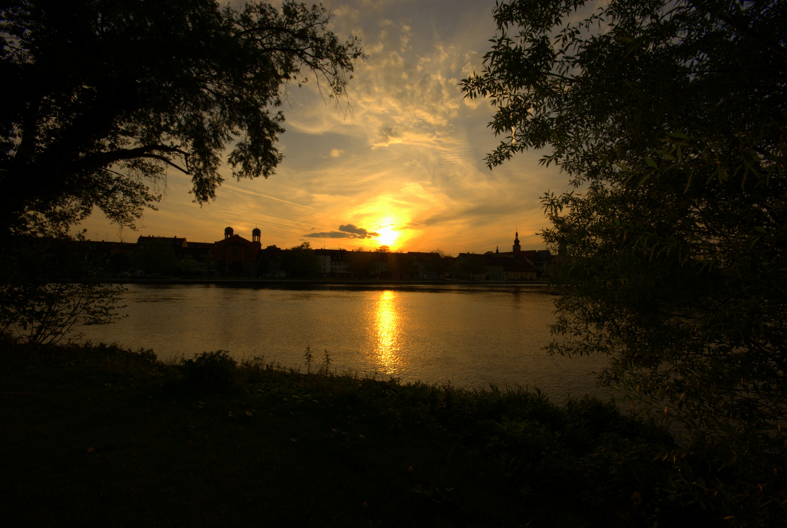 Die Nacht bricht an......