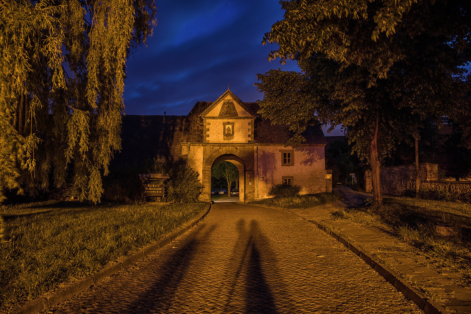 Die Nacht der langen Schatten...