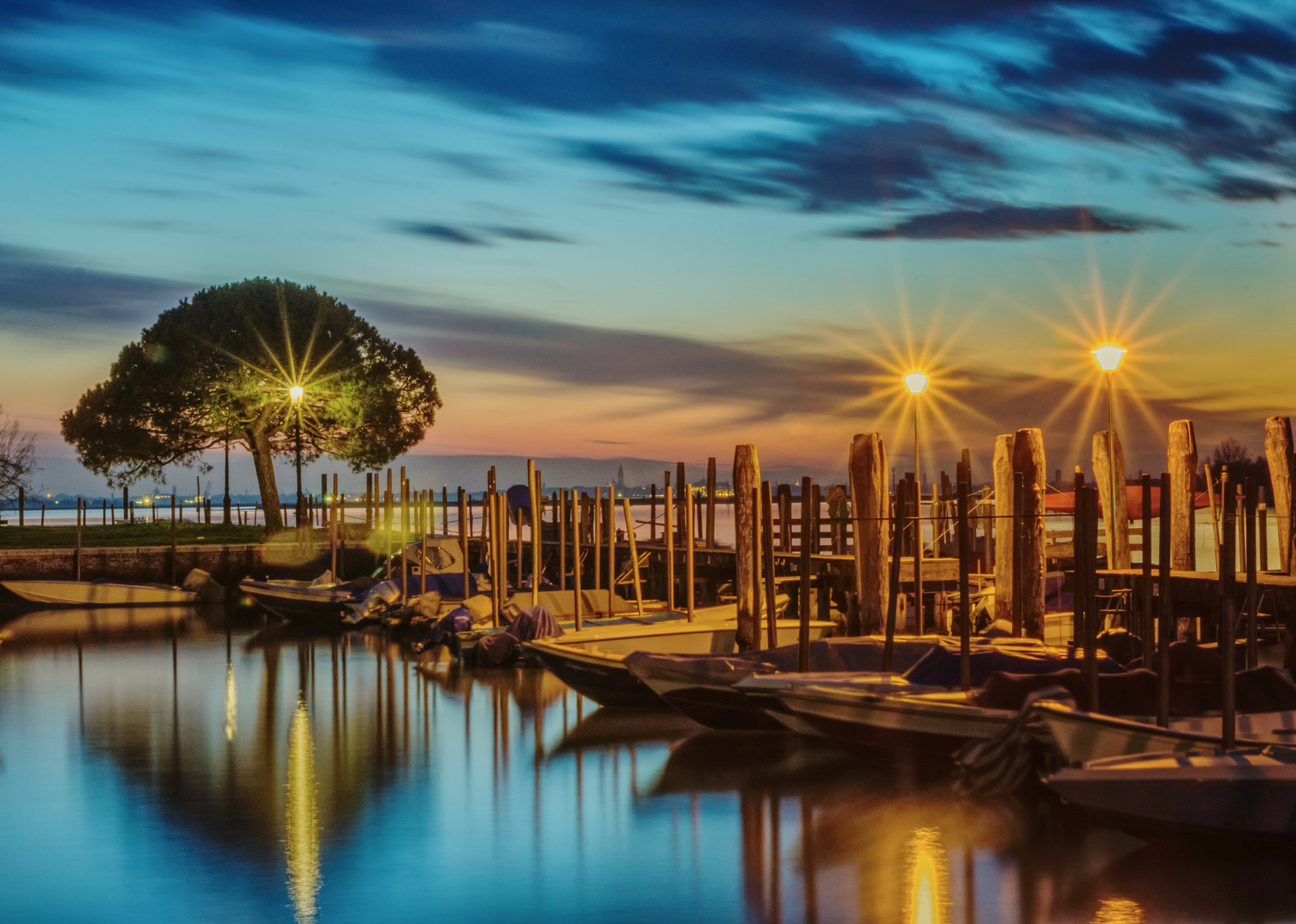 Die Nacht erwacht auf Burano