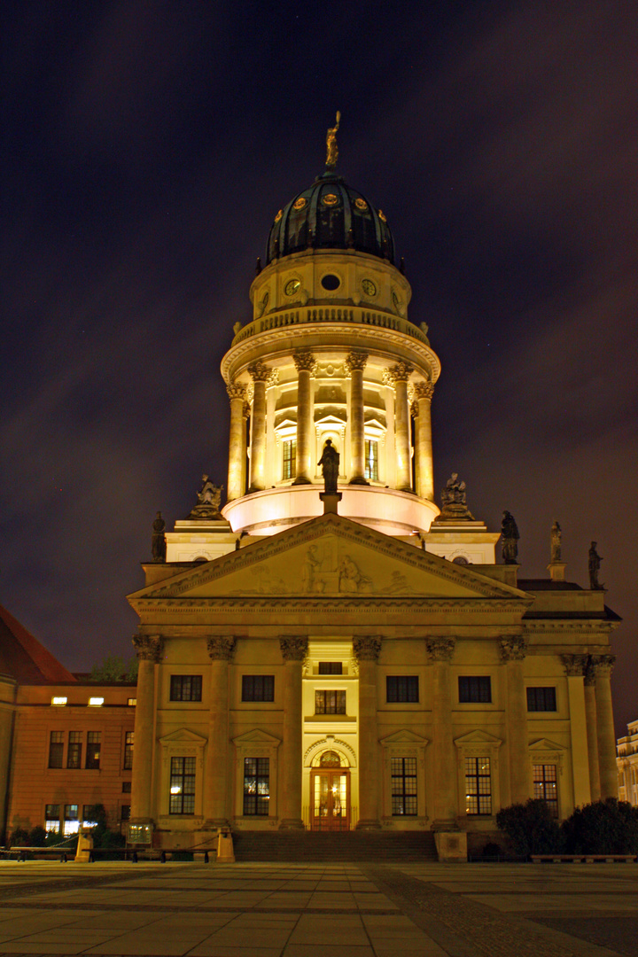 Die Nacht zum Tag am Gendarmenmarkt....