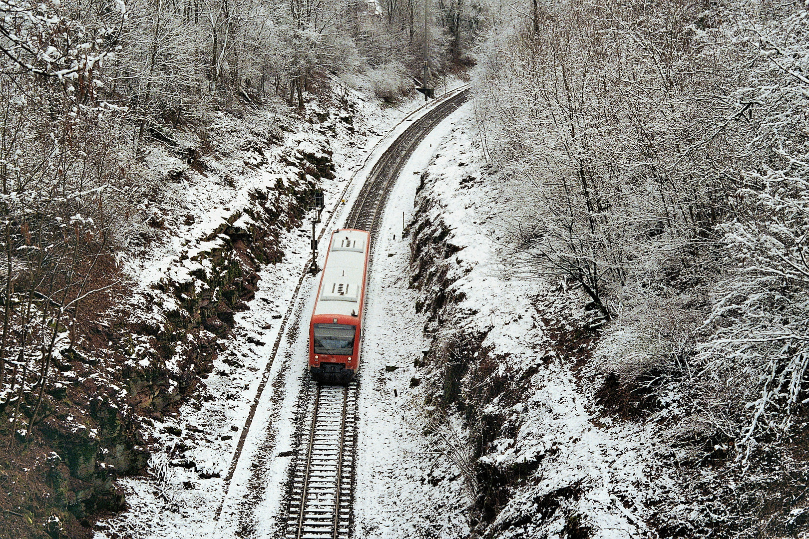 die Nagoldtalbahn bei winterlichem Wetter (1)