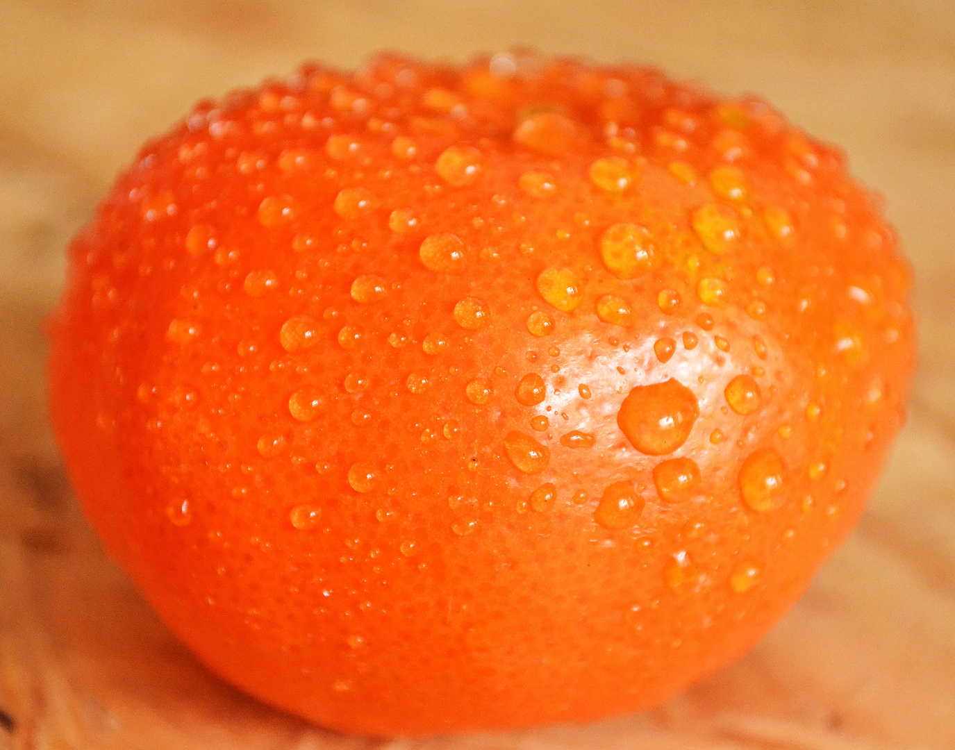 die nasse Mandarine