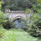 Die Natur erobert sich ein Relikt der Kanonenbahn zurück